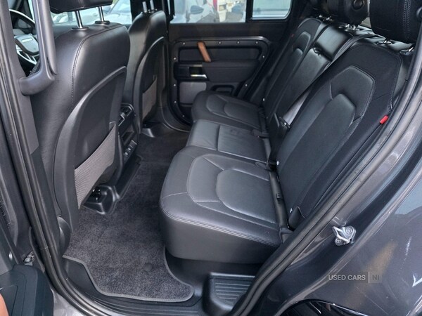 Used Land Rover Defender 2022 for sale - 77052596: Photo 31