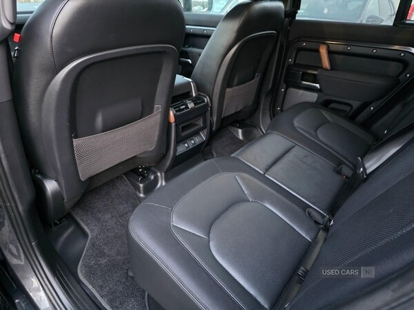 Used Land Rover Defender 2022 for sale - 77052596: Photo 33