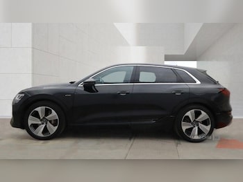 Used Audi e-tron 2022 for sale - 79544549: Photo