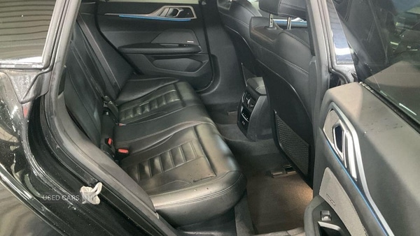 Used BMW i4 2023 for sale - 77626548: Photo 9