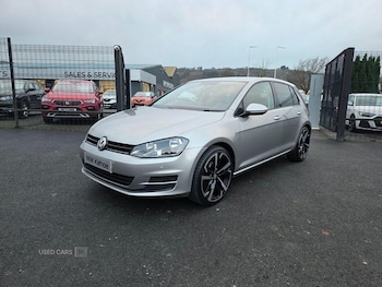 Used Volkswagen Golf 2016 for sale - 77021577: Photo
