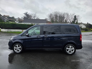 Used Mercedes-Benz V-Class 2016 for sale - 77497820: Photo