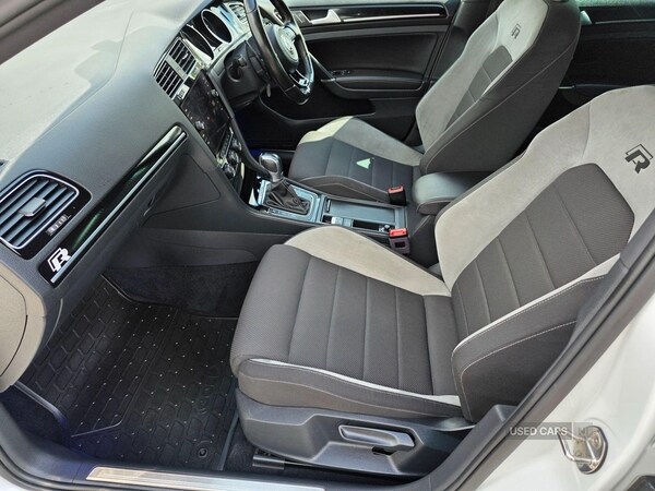 Used Volkswagen Golf 2017 for sale - 74946289: Photo 16