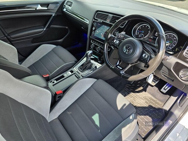Used Volkswagen Golf 2017 for sale - 74946289: Photo 7