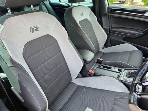 Used Volkswagen Golf 2017 for sale - 74946289: Photo 9