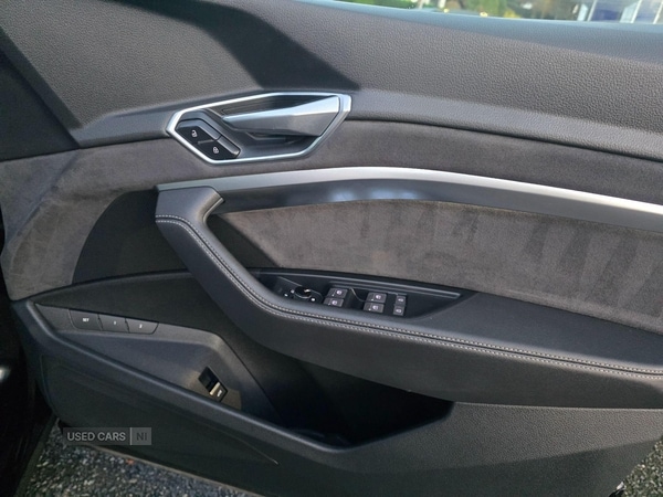 Used Audi e-tron 2022 for sale - 76586238: Photo 12