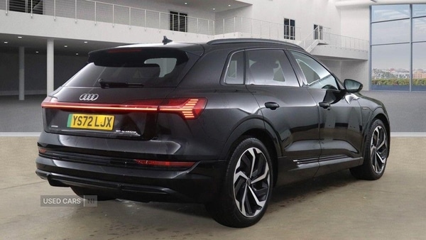 Used Audi e-tron 2022 for sale - 76586238: Photo 4