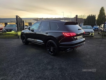 Used Volkswagen Touareg 2020 for sale - 76671781: Photo