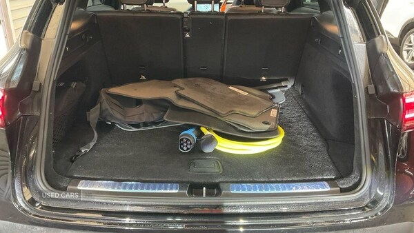 Used Mercedes-Benz EQC 2023 for sale - 77970803: Photo 9