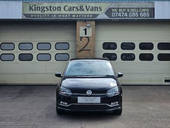 Used Volkswagen Polo 2015 for sale - 79820913: Photo
