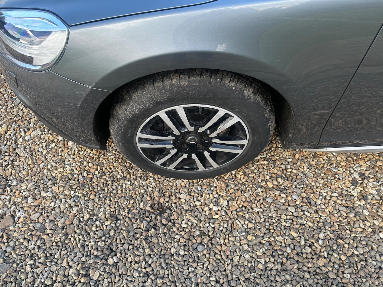 Used Volvo V40 Cross Country for sale - 77801969: Photo 11