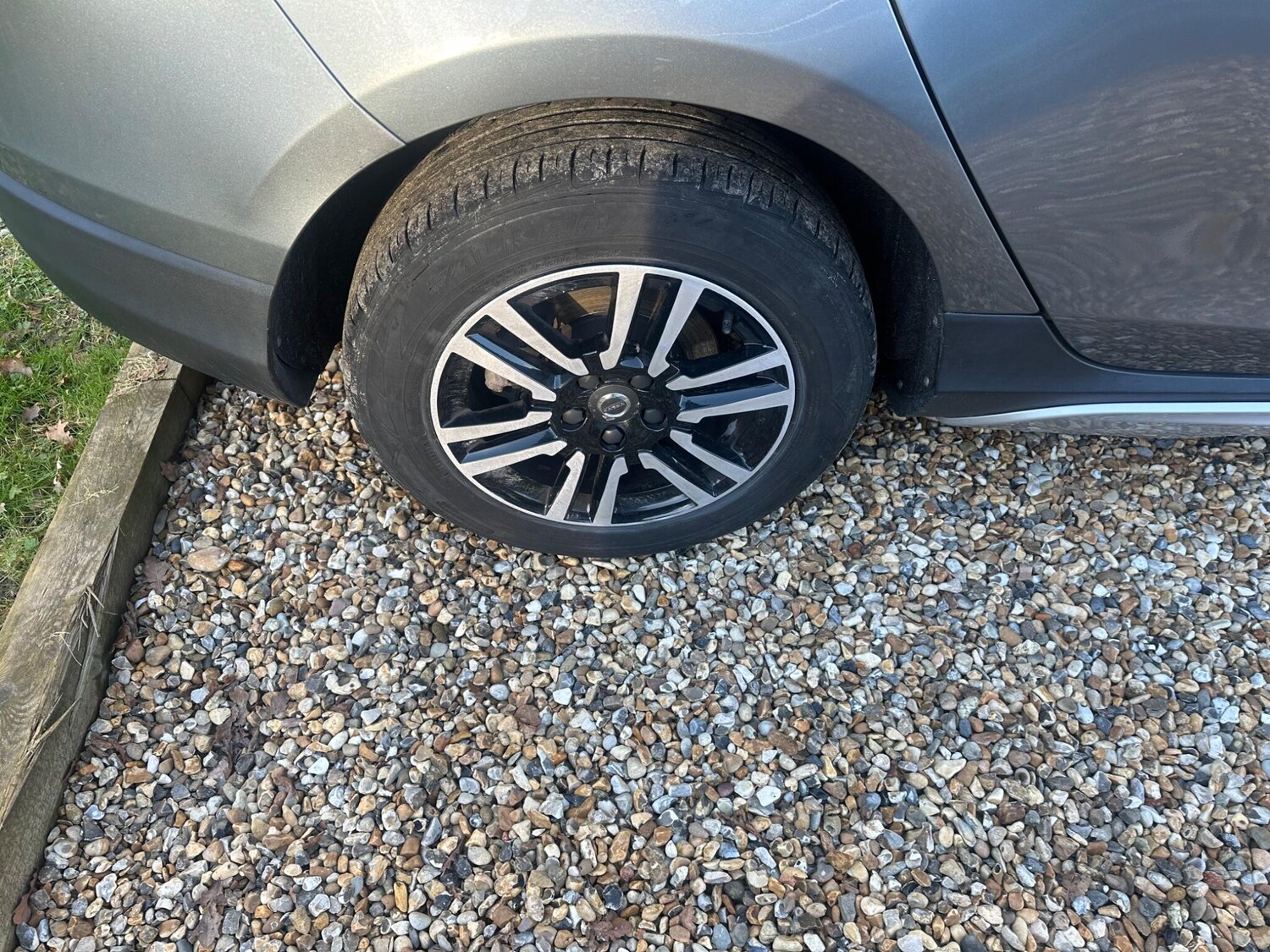 Used Volvo V40 Cross Country for sale - 77801969: Photo 14