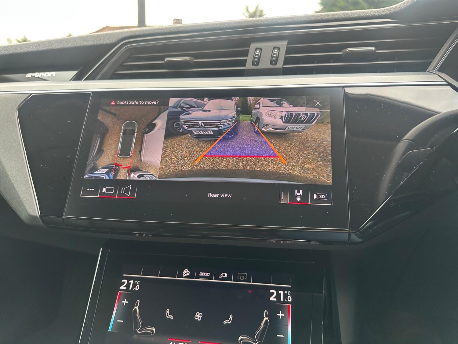 Used Audi e-tron 2021 for sale - 77801960: Photo 23