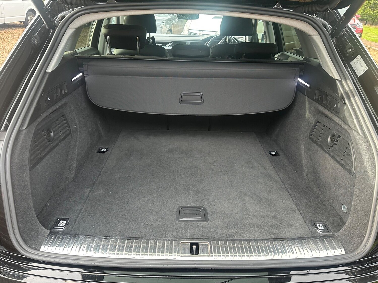 Used Audi e-tron 2021 for sale - 77801960: Photo 25