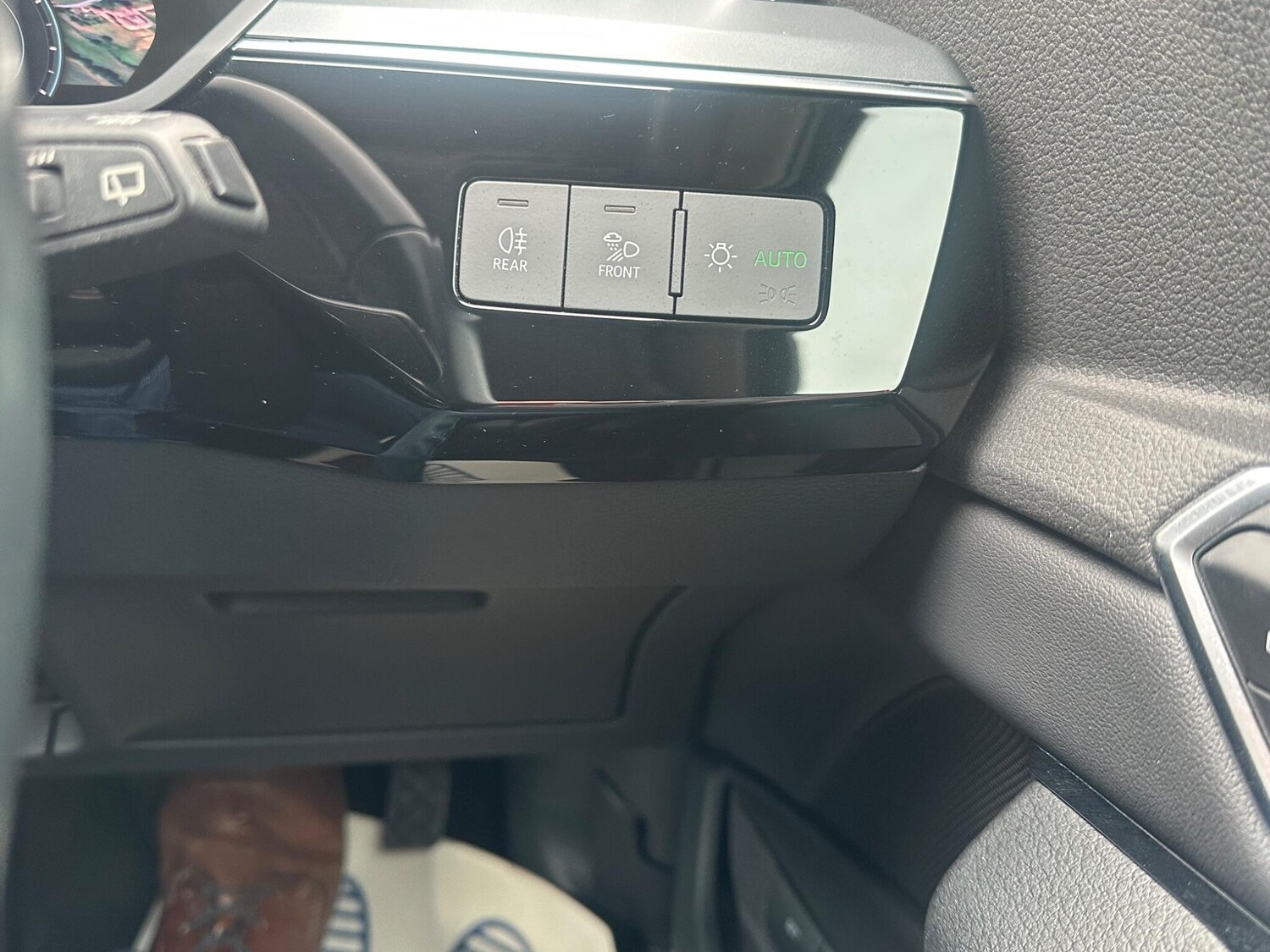 Used Audi e-tron 2021 for sale - 77801960: Photo 31