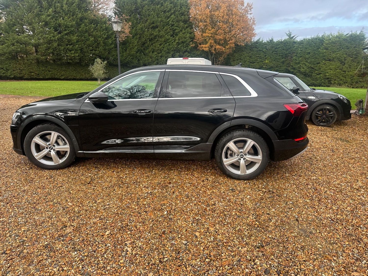 Used Audi e-tron 2021 for sale - 77801960: Photo 4