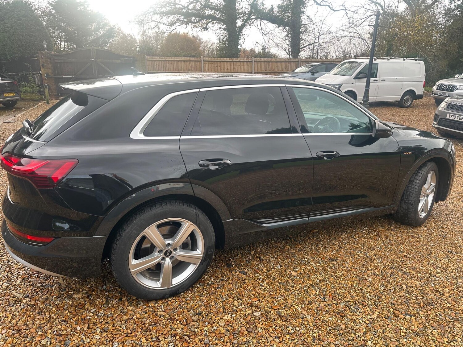 Used Audi e-tron 2021 for sale - 77801960: Photo 6