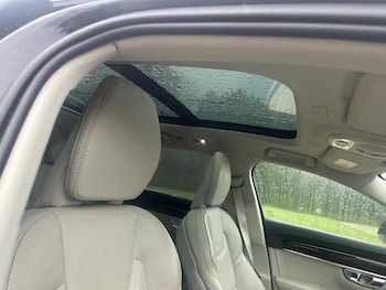 Used Volvo V90 2020 for sale - 77801977: Photo