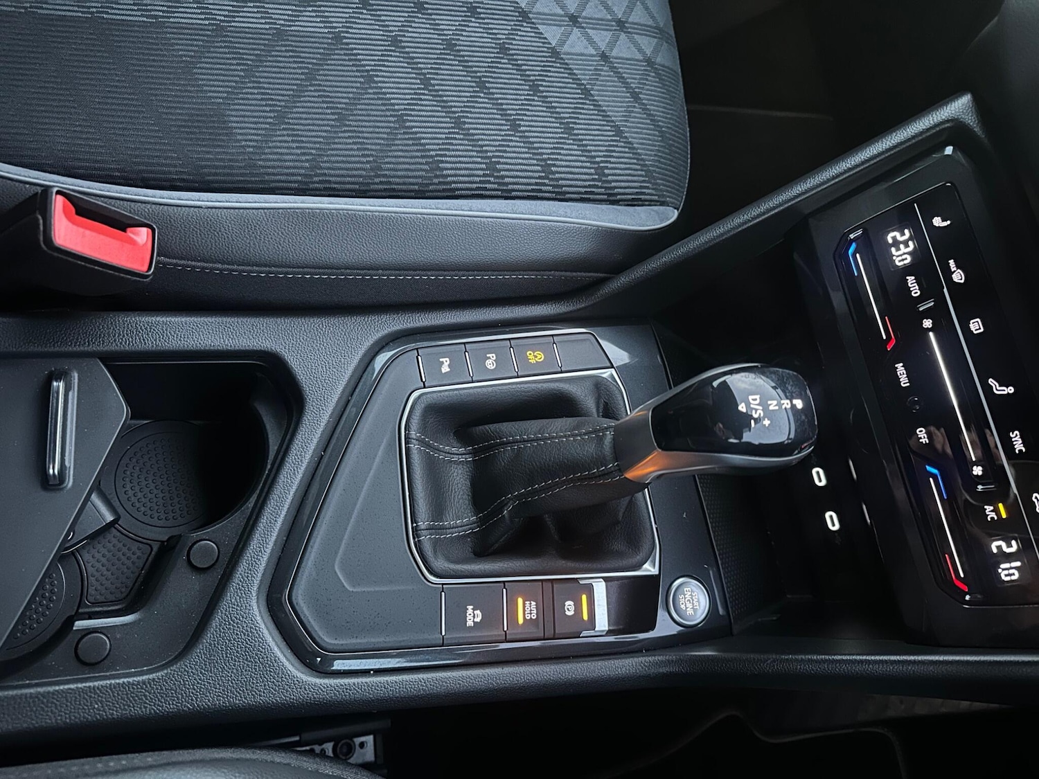 Used Volkswagen Tiguan 2023 for sale - 77801965: Photo 14