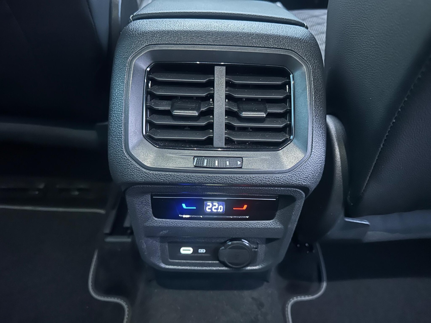 Used Volkswagen Tiguan 2023 for sale - 77801965: Photo 18