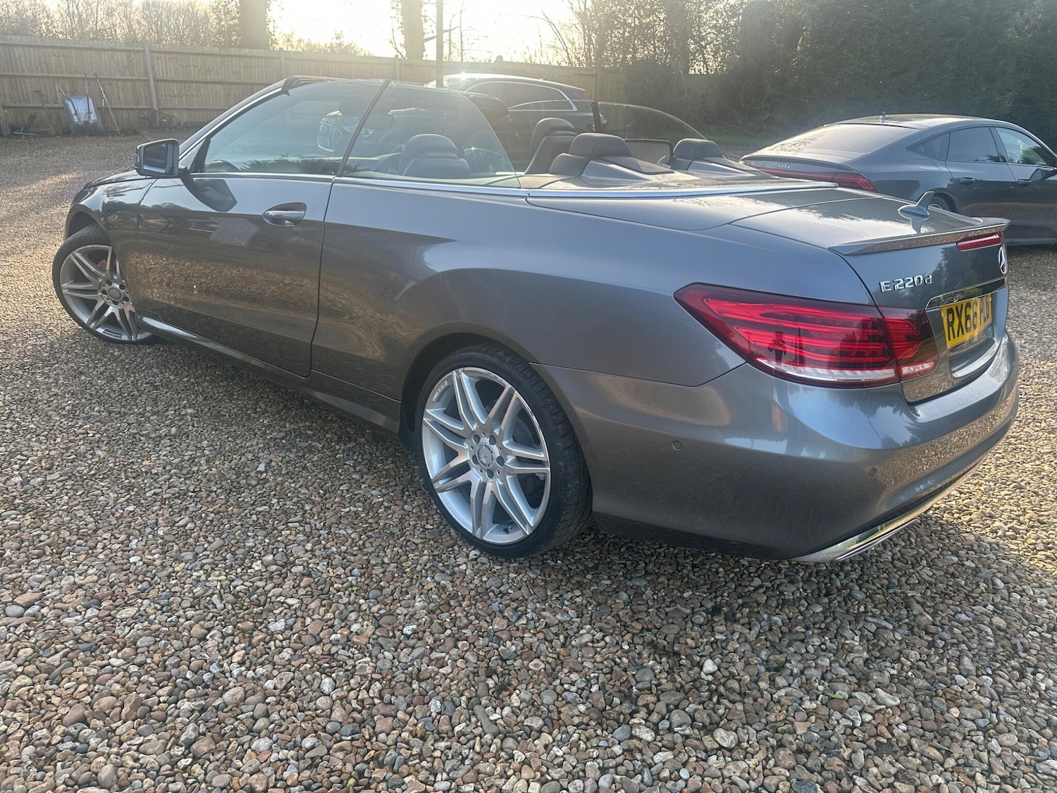 Used Mercedes-Benz E Class 2016 for sale - 77801963: Photo 5