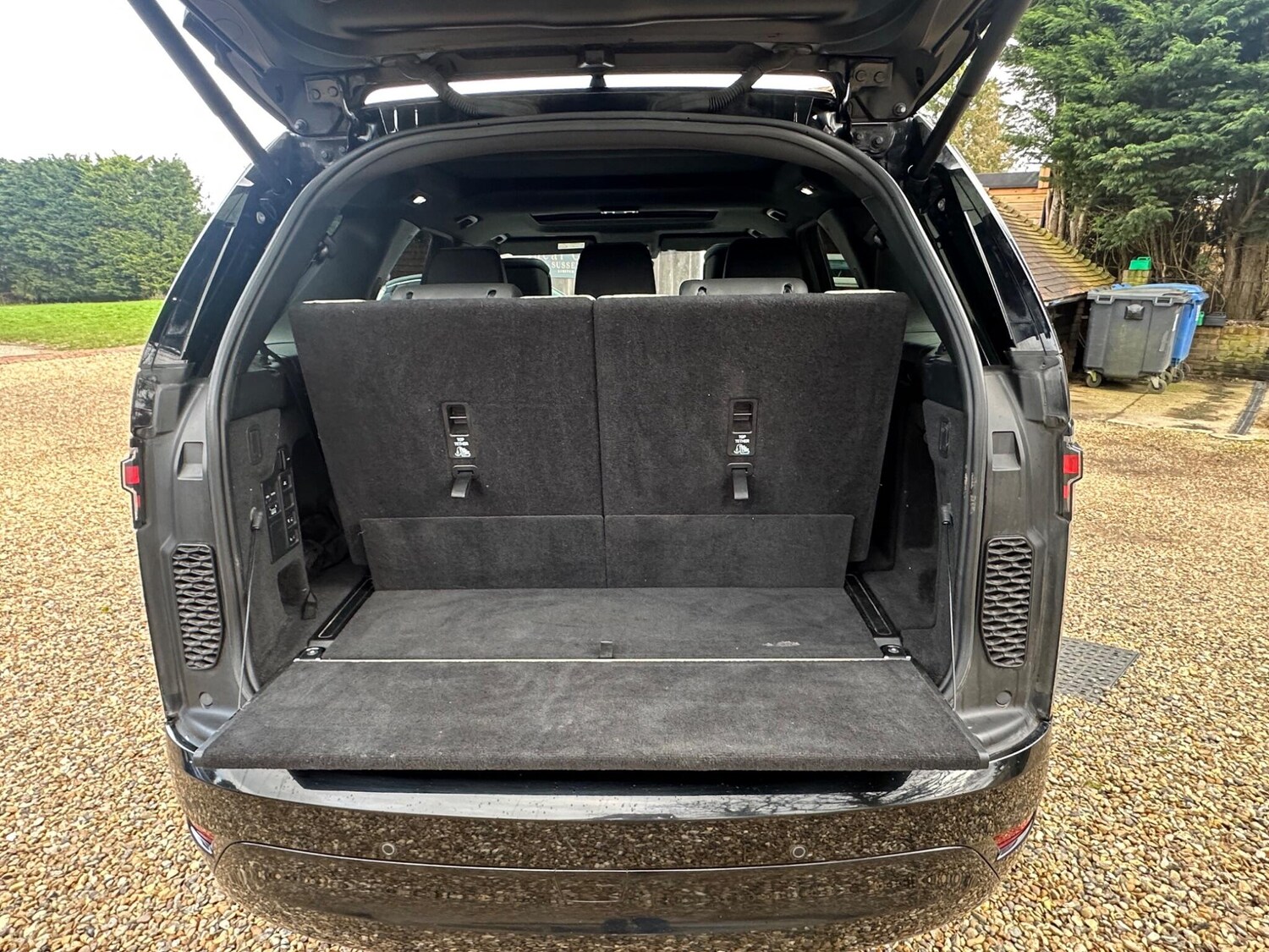 Used Land Rover Discovery 2022 for sale - 77801959: Photo 12