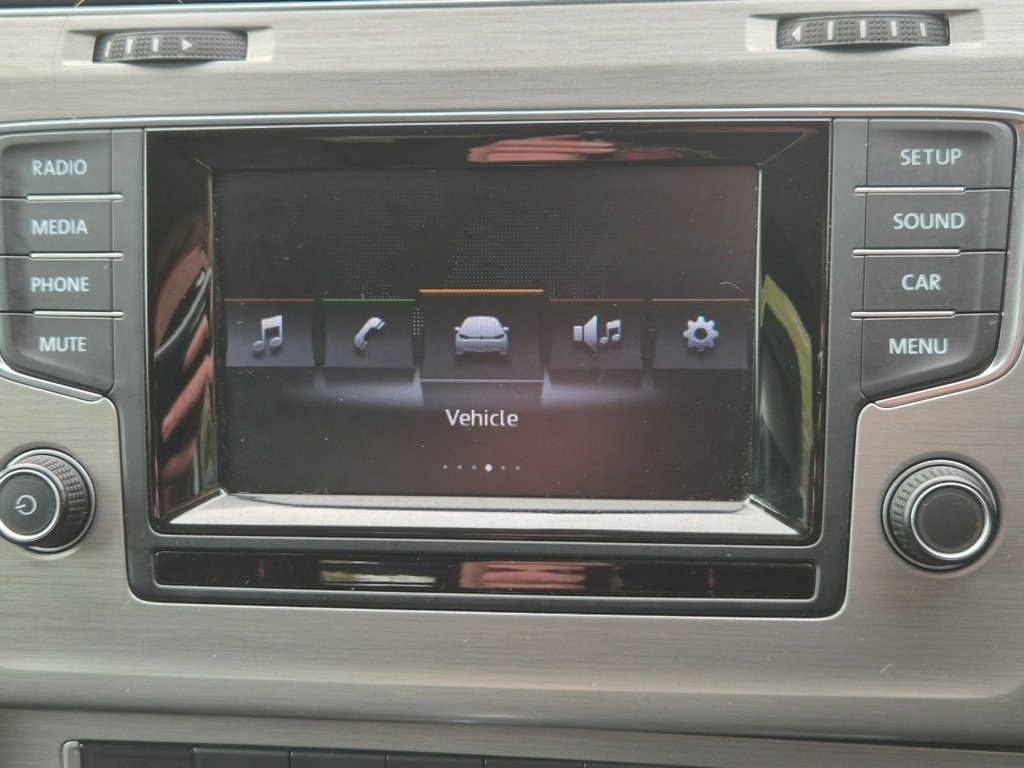 Used Volkswagen Golf 2014 for sale - 76350650: Photo 20