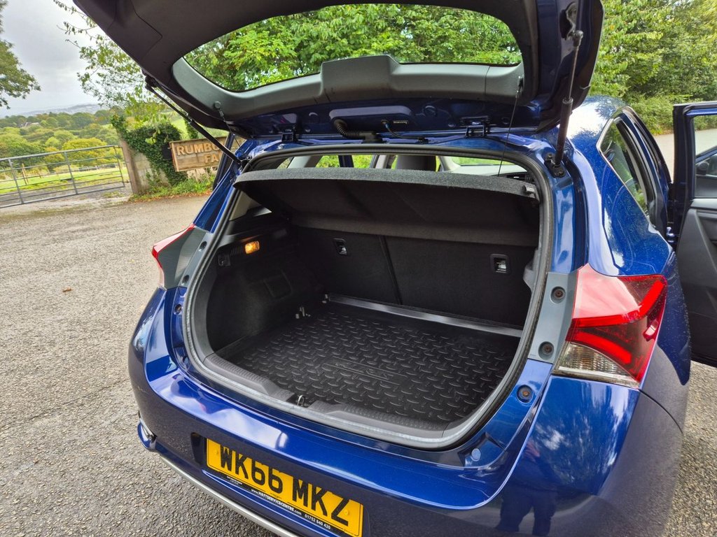 Used Toyota Auris 2016 for sale - 76535483: Photo 12