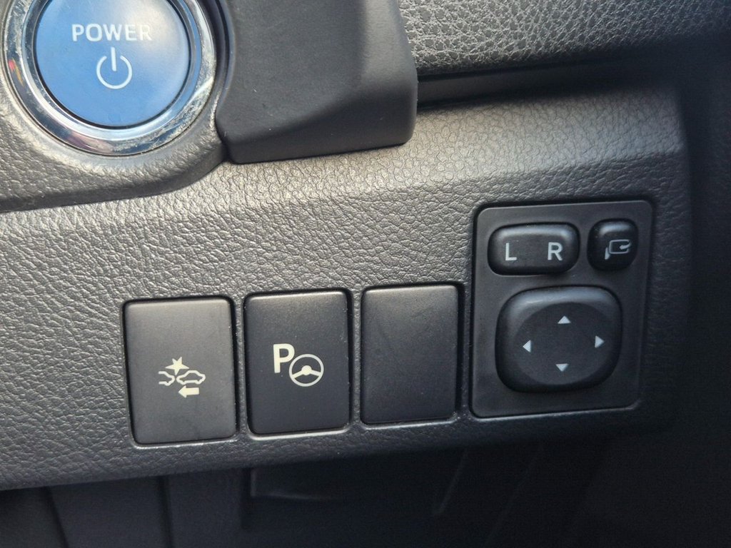 Used Toyota Auris 2018 for sale - 77451814: Photo 34