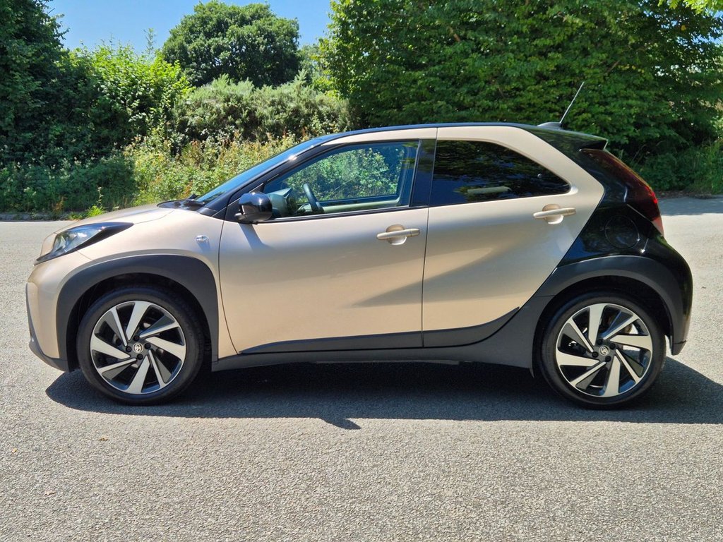 Used Toyota Aygo X 2023 for sale - 76665488: Photo 3