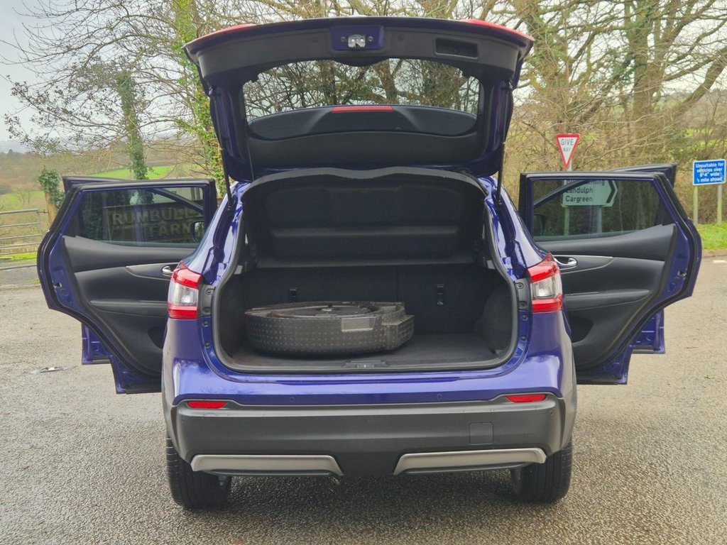 Used Nissan Qashqai 2018 for sale - 77408595: Photo 12