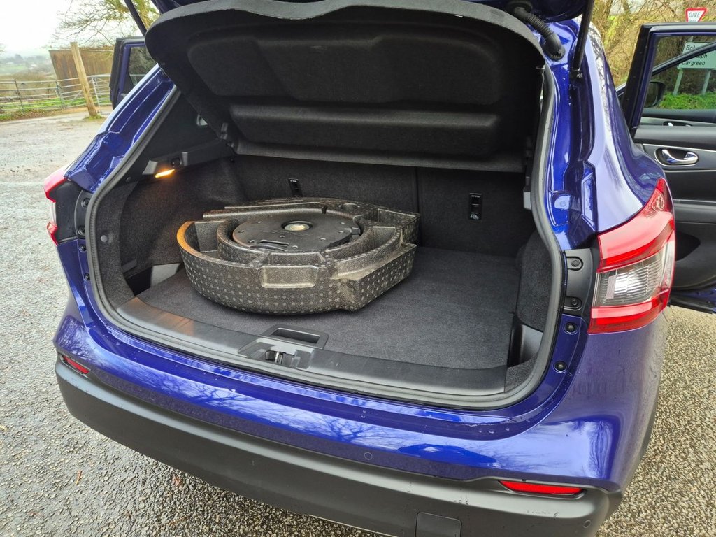 Used Nissan Qashqai 2018 for sale - 77408595: Photo 13