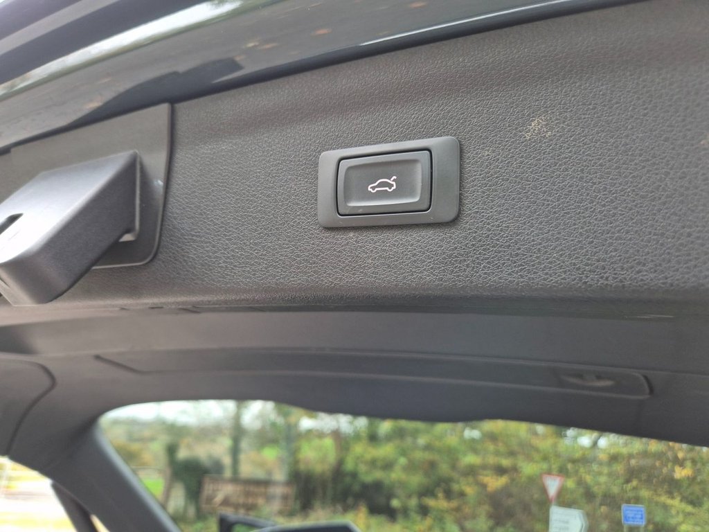 Used Audi Q3 2018 for sale - 76481737: Photo 14