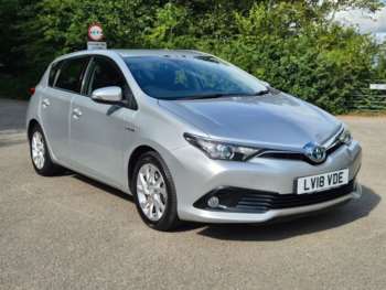 2018 (18) - 1.8 VVT-h Icon Tech Hatchback 5dr Petrol Hybrid CVT Euro 6 (s/s) (136 ps)