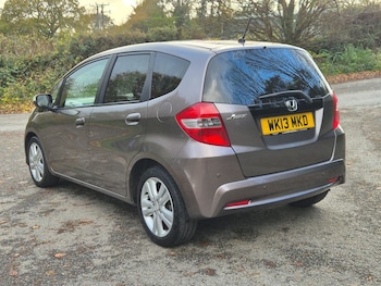 Used Honda Jazz 2013 for sale - 76434409: Photo