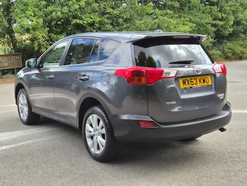 Used Toyota RAV4 2013 for sale - 79449656: Photo