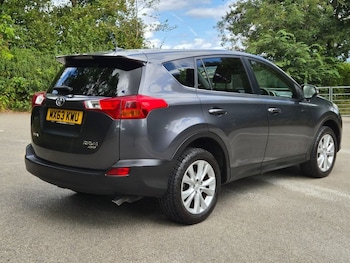 Used Toyota RAV4 2013 for sale - 79449656: Photo