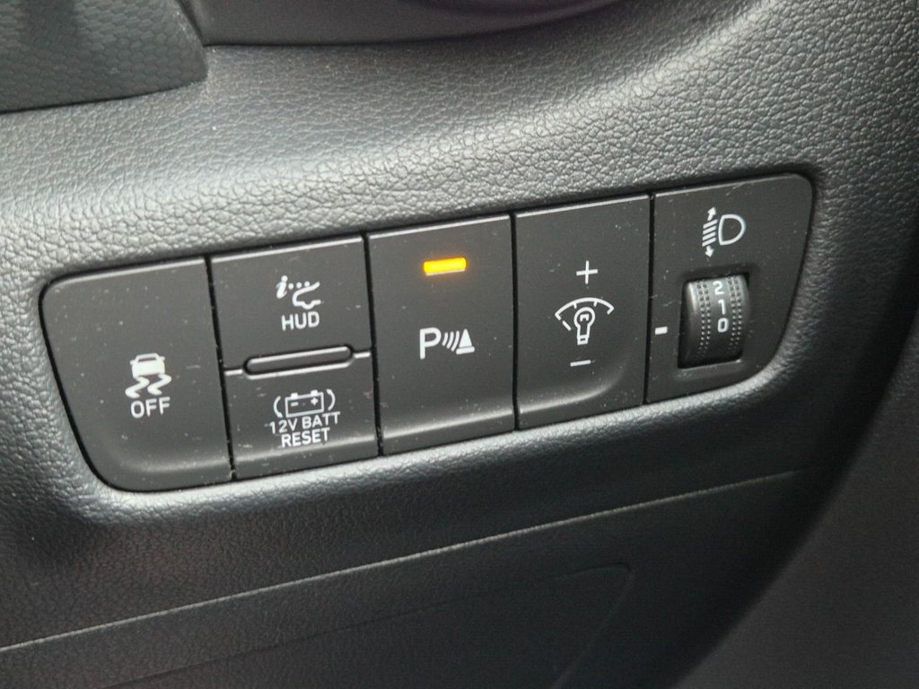 Used Hyundai KONA 2021 for sale - 77383709: Photo 35