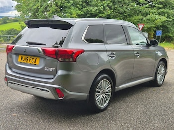 Used Mitsubishi Outlander 2019 for sale - 75320809: Photo
