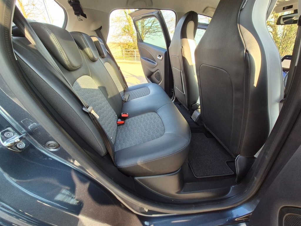 Used Renault Zoe 2021 for sale - 77764957: Photo 11