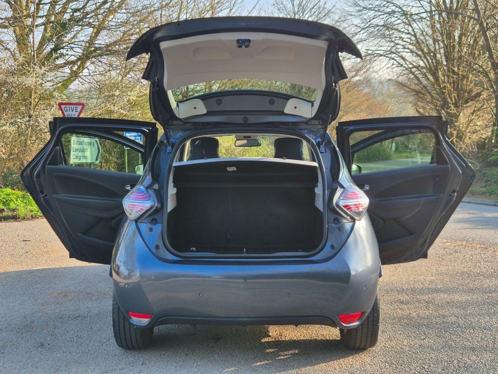 Used Renault Zoe 2021 for sale - 77764957: Photo 12