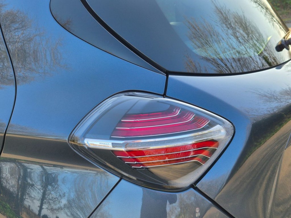 Used Renault Zoe 2021 for sale - 77764957: Photo 43