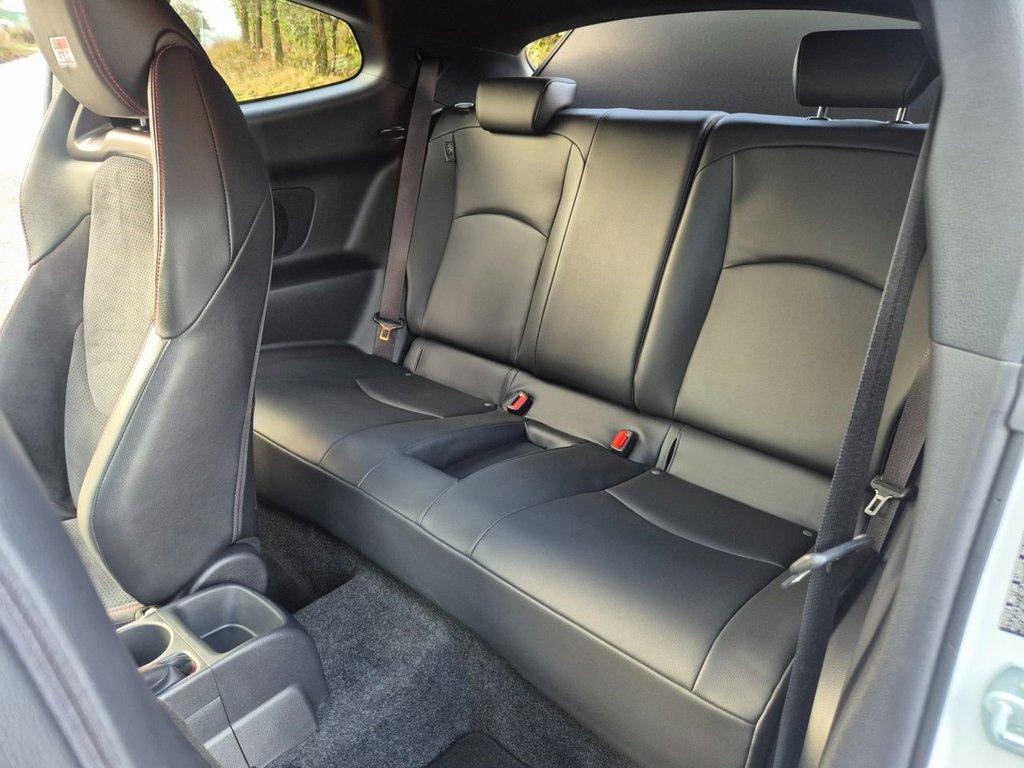 Used Toyota Yaris 2021 for sale - 77904627: Photo 18