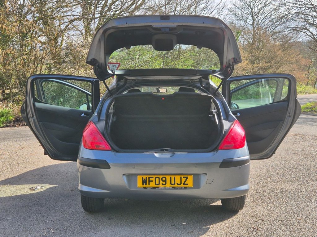 Used Peugeot 308 2009 for sale - 77826756: Photo 10