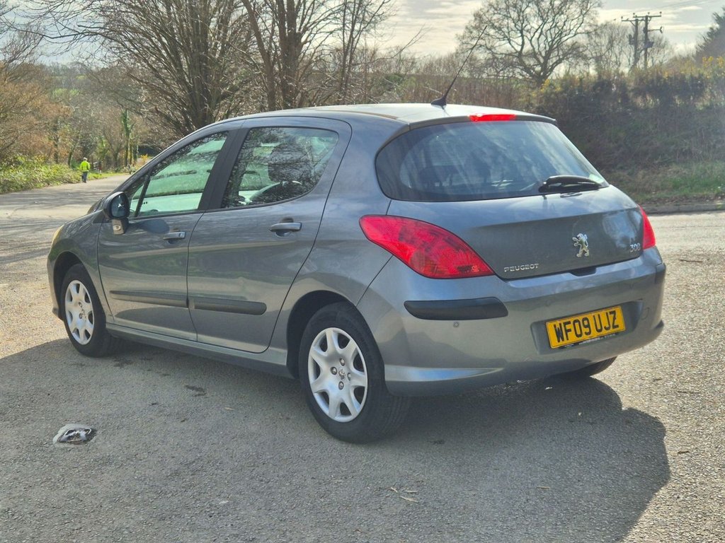 Used Peugeot 308 2009 for sale - 77826756: Photo 4