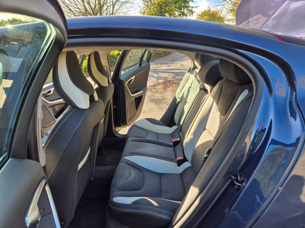 Used Volvo S60 2011 for sale - 76356520: Photo 12