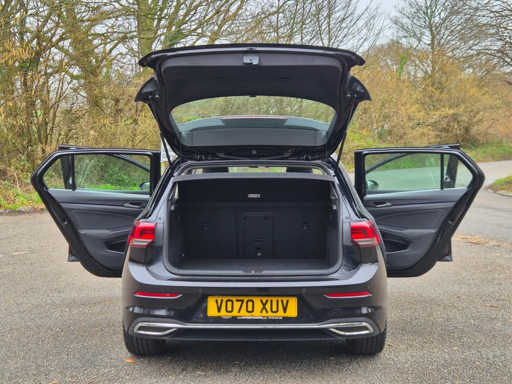 Used Volkswagen Golf 2020 for sale - 77655459: Photo 12