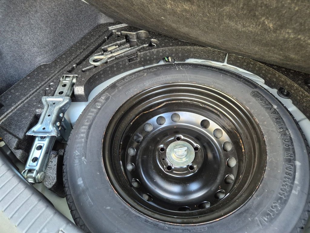 Used Nissan Qashqai 2009 for sale - 77437065: Photo 21