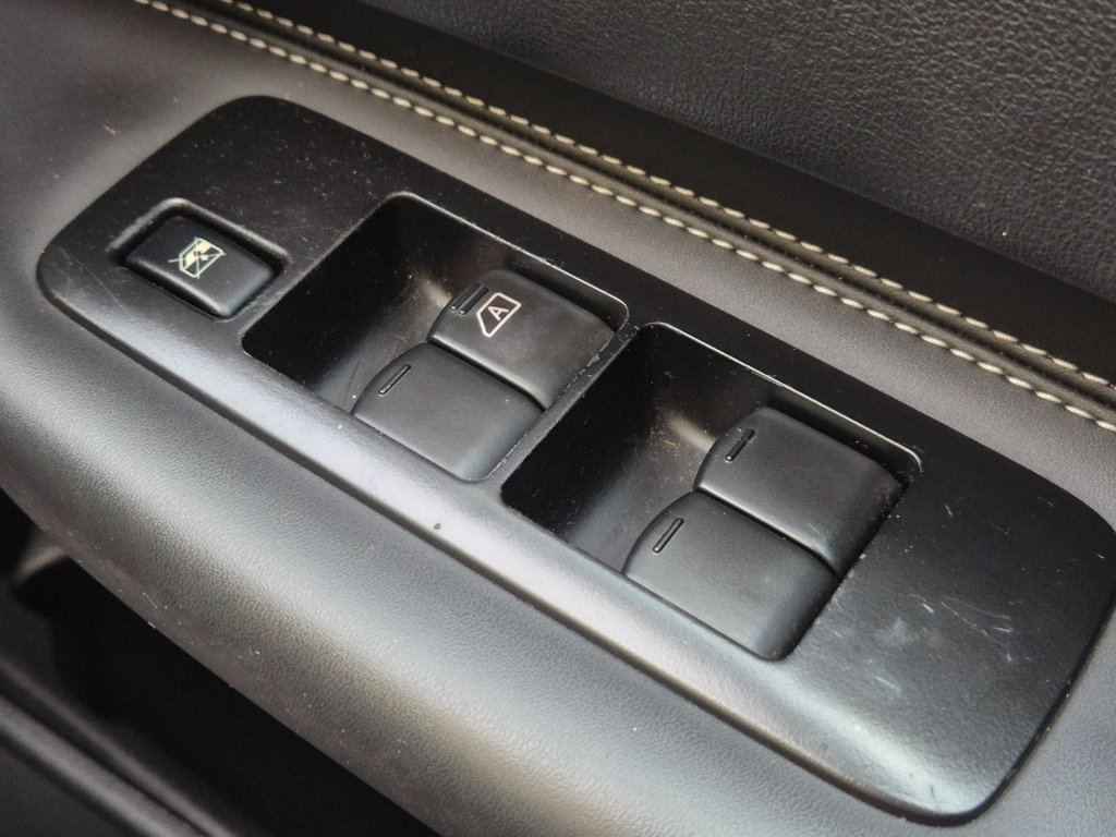 Used Nissan Qashqai 2009 for sale - 77437065: Photo 29