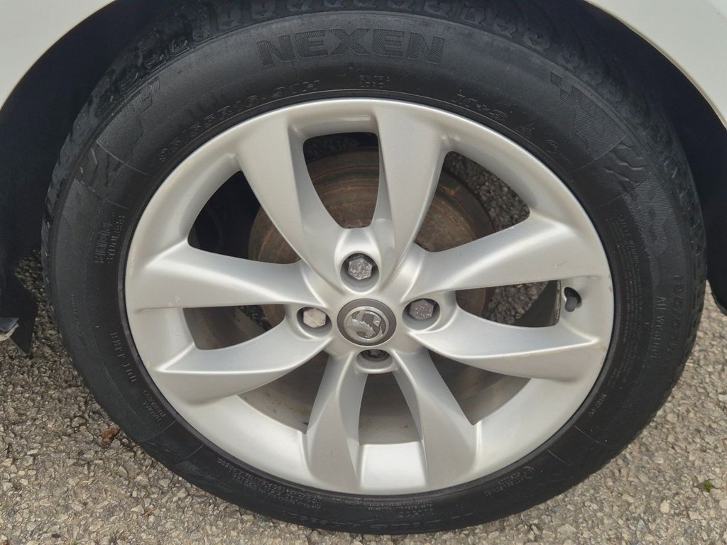 Used Vauxhall ADAM 2014 for sale - 77422698: Photo 41